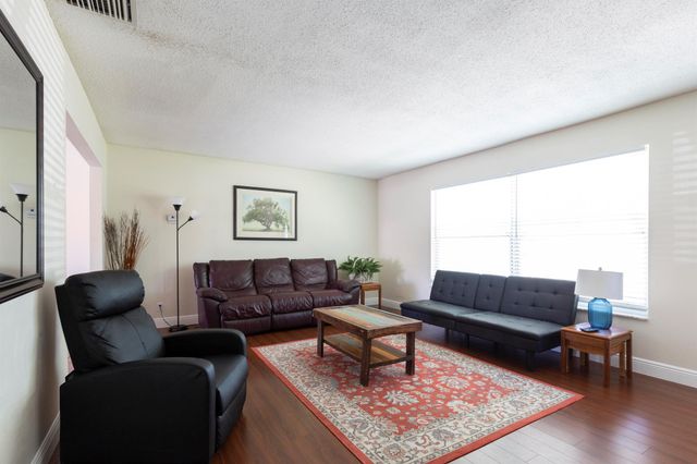 709 Lindell Boulevard, Delray Beach, FL 33444