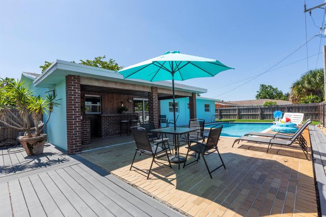 709 Lindell Boulevard, Delray Beach, FL 33444