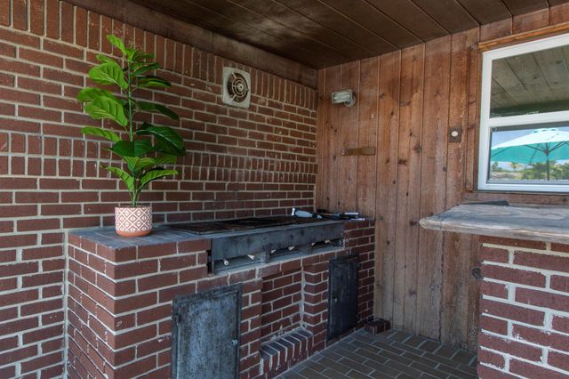 709 Lindell Boulevard, Delray Beach, FL 33444