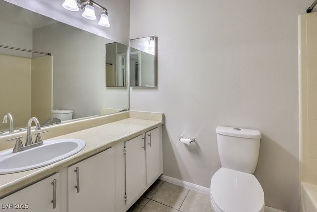 2981 Country Manor Lane 122, Las Vegas, NV 89115