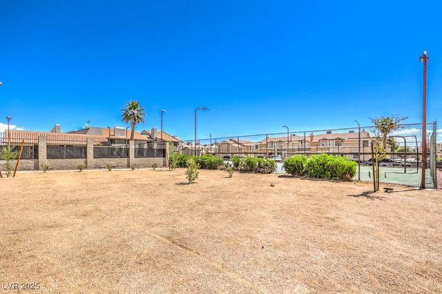 2981 Country Manor Lane 122, Las Vegas, NV 89115