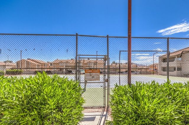 2981 Country Manor Lane 122, Las Vegas, NV 89115