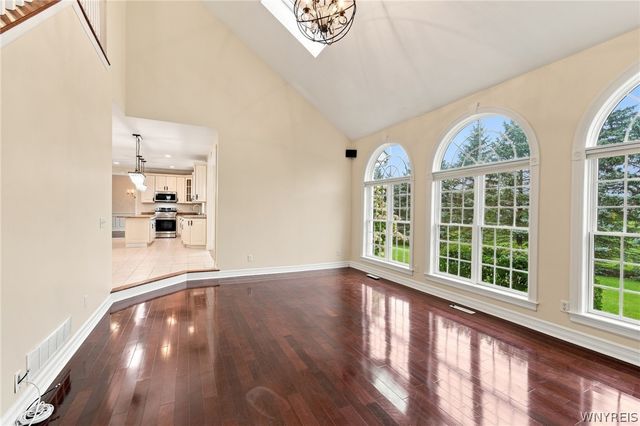8817 Stonebriar Drive, Clarence, NY 14032