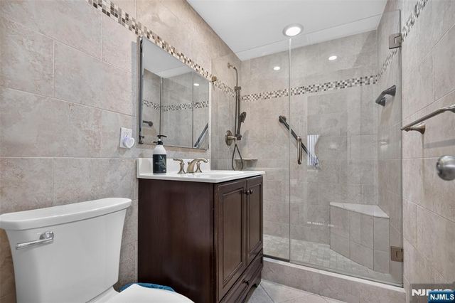 2100 Linwood Avenue 19B, Fort Lee, NJ 07024