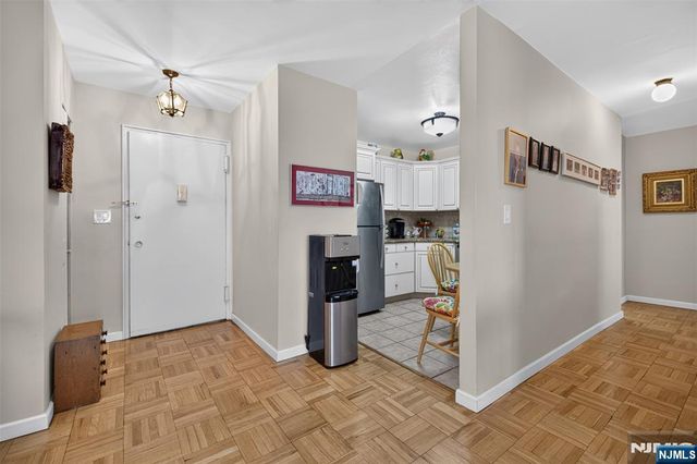 2100 Linwood Avenue 19B, Fort Lee, NJ 07024