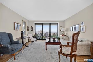 2100 Linwood Avenue 19B, Fort Lee, NJ 07024