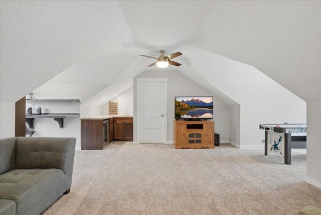 984 152nd Avenue, New Richmond, WI 54017