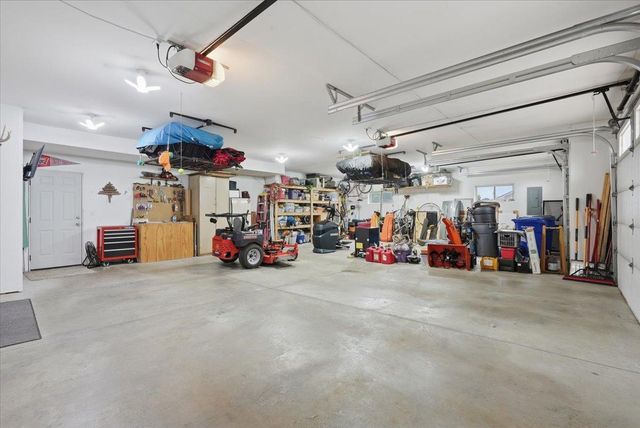 984 152nd Avenue, New Richmond, WI 54017