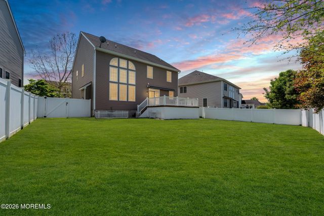11 Colson Drive, Manalapan, NJ 07726