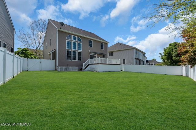 11 Colson Drive, Manalapan, NJ 07726