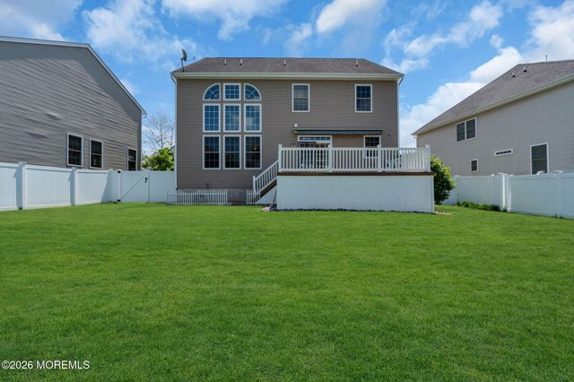 11 Colson Drive, Manalapan, NJ 07726