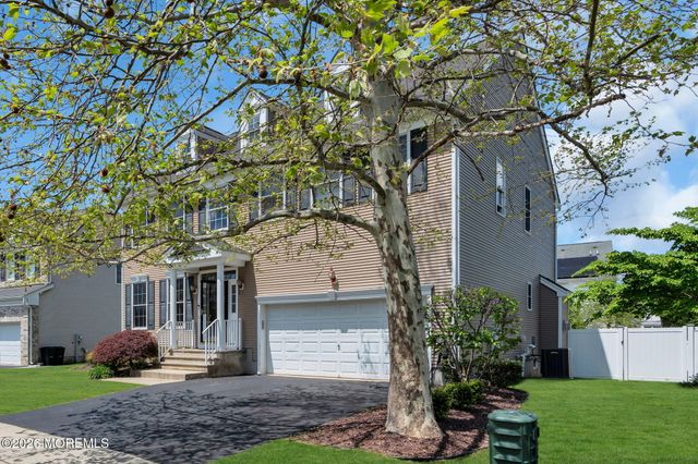 11 Colson Drive, Manalapan, NJ 07726