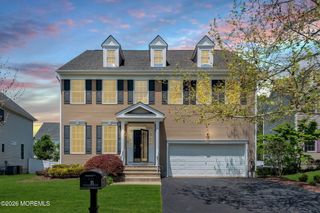 11 Colson Drive, Manalapan, NJ 07726