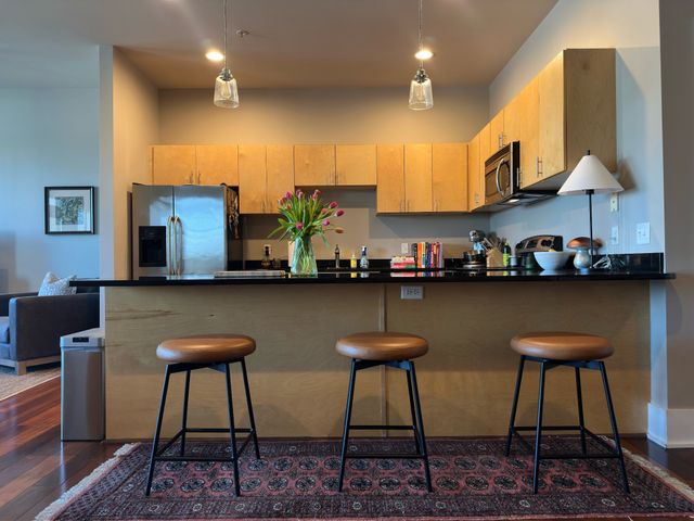 2201 8th Ave S Apt 406, Nashville, TN 37204