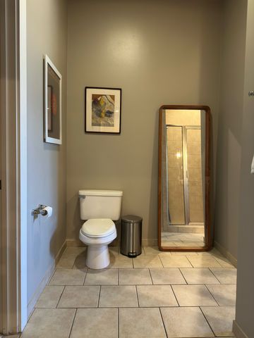 2201 8th Ave S Apt 406, Nashville, TN 37204