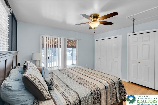 2740 Stonewood Drive, Hanover Twp, PA 18017