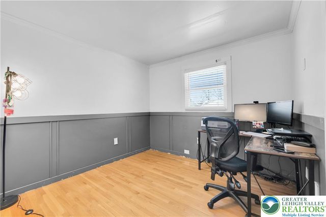 2740 Stonewood Drive, Hanover Twp, PA 18017