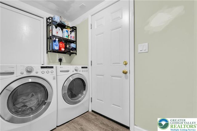 2740 Stonewood Drive, Hanover Twp, PA 18017