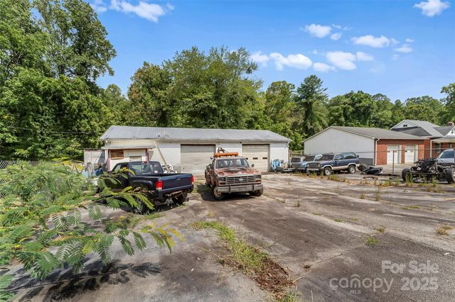 194 Virginia Drive, Marion, NC 28752