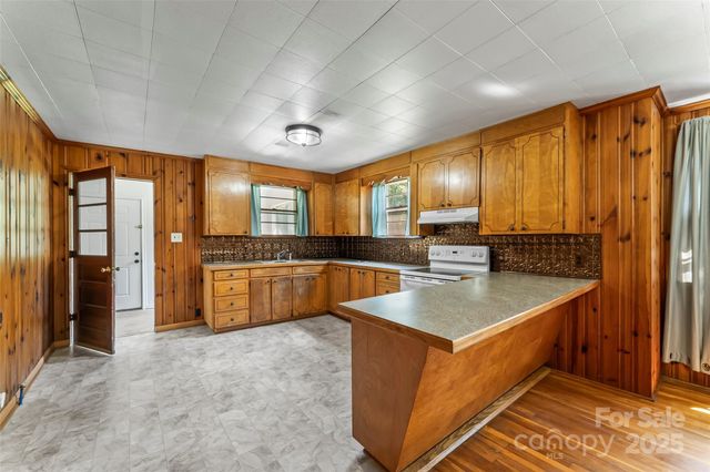 194 Virginia Drive, Marion, NC 28752