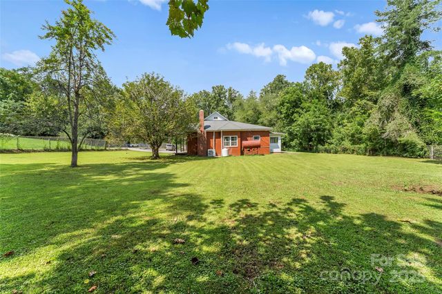 194 Virginia Drive, Marion, NC 28752