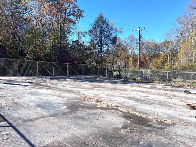 194 Virginia Drive, Marion, NC 28752