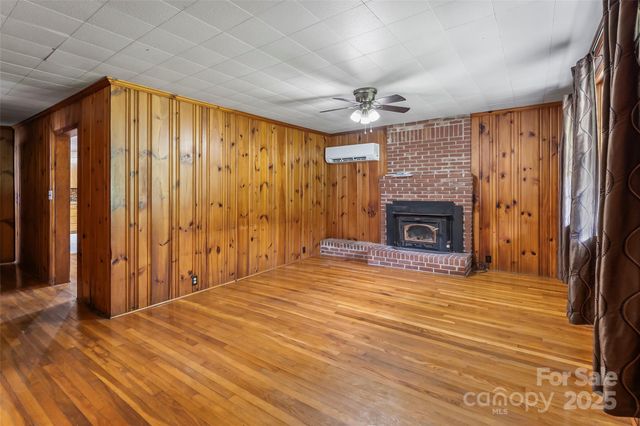 194 Virginia Drive, Marion, NC 28752