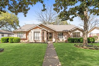 3406 Glenn Lakes Lane, Missouri City, TX 77459