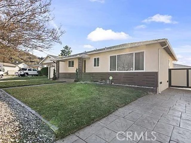 8315 Valecrest, Sun Valley, CA 91352