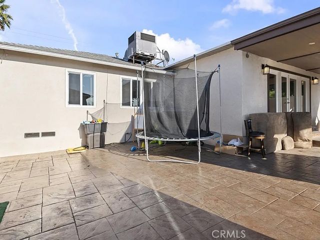8315 Valecrest, Sun Valley, CA 91352