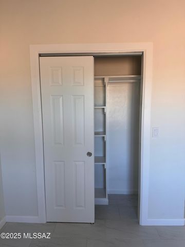 1723 Circulo Suecia, Rio Rico, AZ 85648