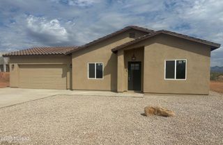 1723 Circulo Suecia, Rio Rico, AZ 85648