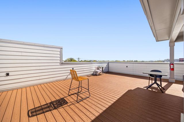 2220 Webberville RD 207, Austin, TX 78702