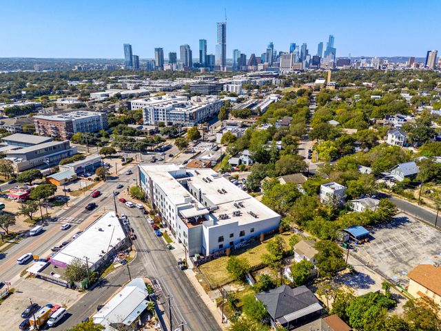 2220 Webberville RD 207, Austin, TX 78702