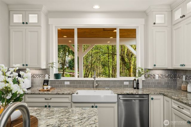 9919 NE 162nd Street, Bothell, WA 98011