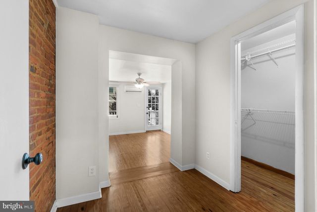 909 S STREEPER ST, Baltimore, MD 21224