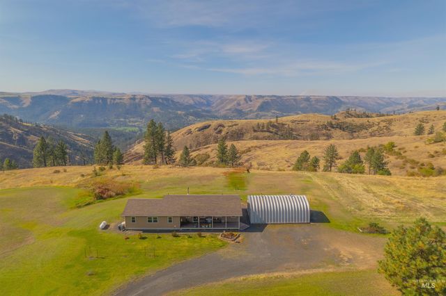 128 Canyon View Road, Kamiah, ID 83536