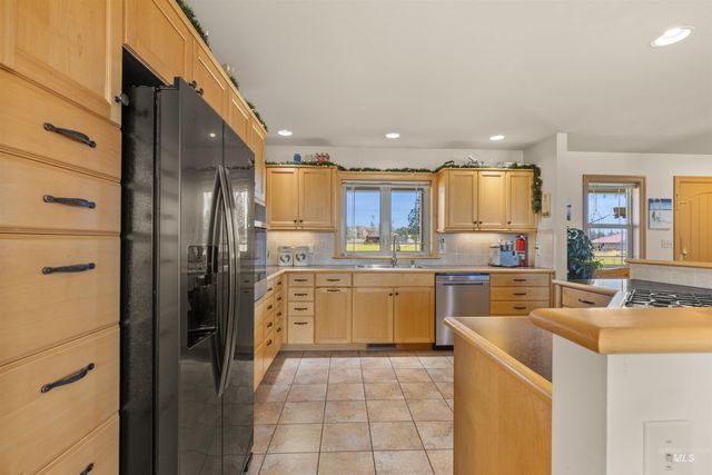 128 Canyon View Road, Kamiah, ID 83536