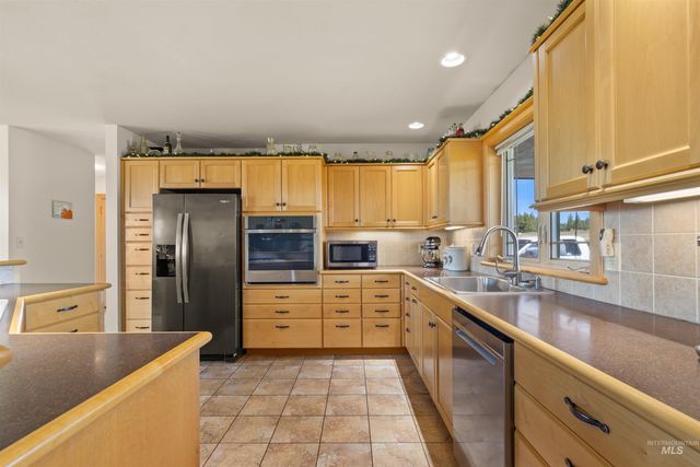 128 Canyon View Road, Kamiah, ID 83536