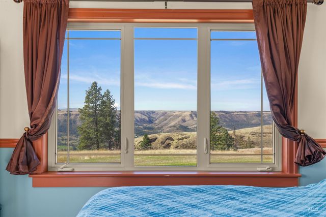 128 Canyon View Road, Kamiah, ID 83536