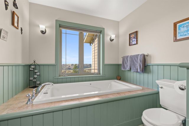 128 Canyon View Road, Kamiah, ID 83536