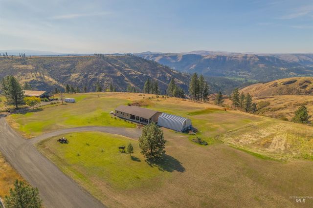 128 Canyon View Road, Kamiah, ID 83536