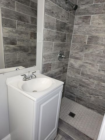 9105 W 36th Street, Little Rock, AR 72204