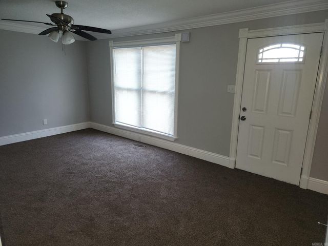 9105 W 36th Street, Little Rock, AR 72204