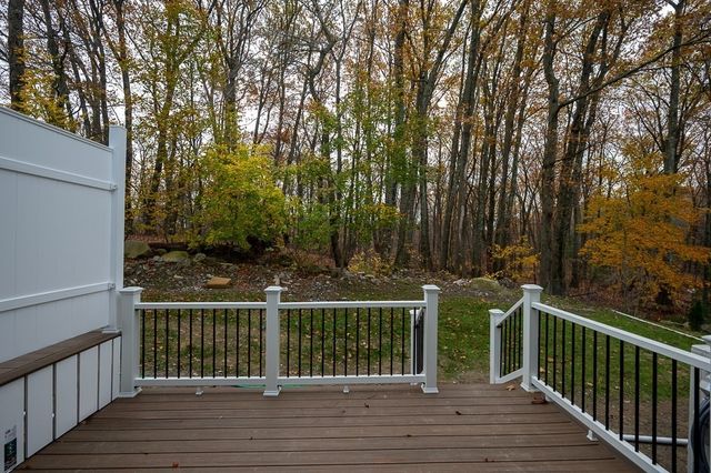 10 Beale Street, Worcester, MA 01606