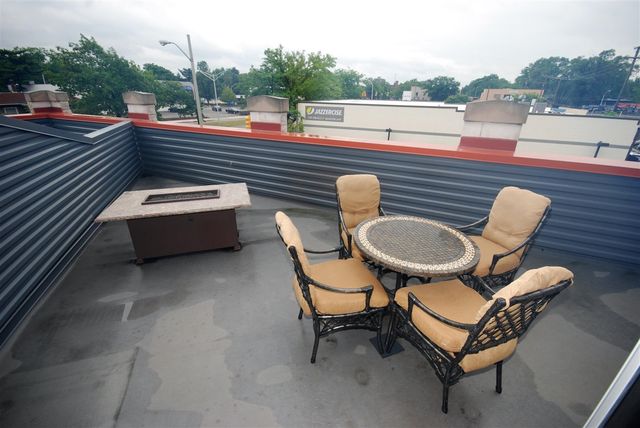 1103 N Main Street, Royal Oak, MI 48067