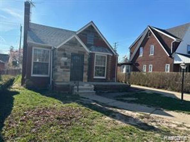 10220 E Outer Drive, Detroit, MI 48224