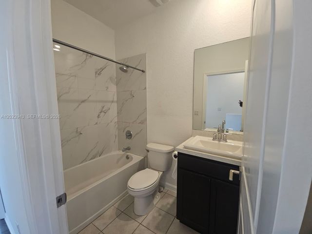 2944 NW 180th St 2944, Miami Gardens, FL 33056