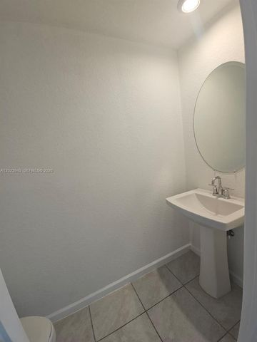 2944 NW 180th St 2944, Miami Gardens, FL 33056