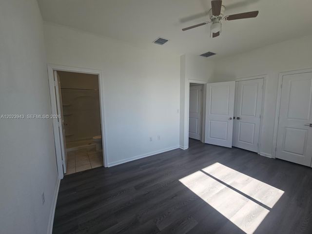2944 NW 180th St 2944, Miami Gardens, FL 33056